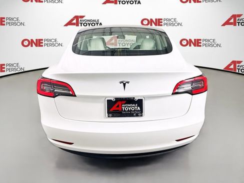 Used 2023 Tesla Model 3 Standard Range image 6