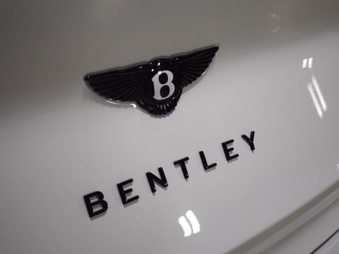 New 2026 Bentley Bentayga Speed image 15