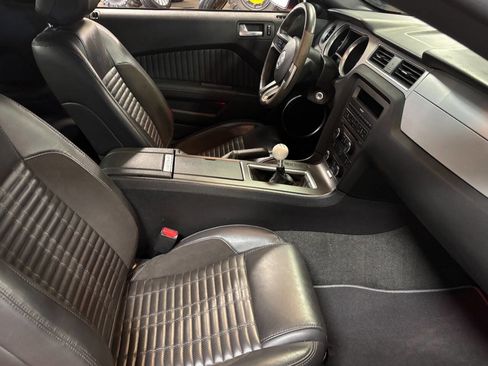 Used 2013 Ford Mustang Shelby GT500 RWD image 31