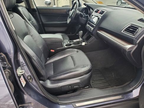 Used 2017 Subaru Outback 2.5i Limited image 14