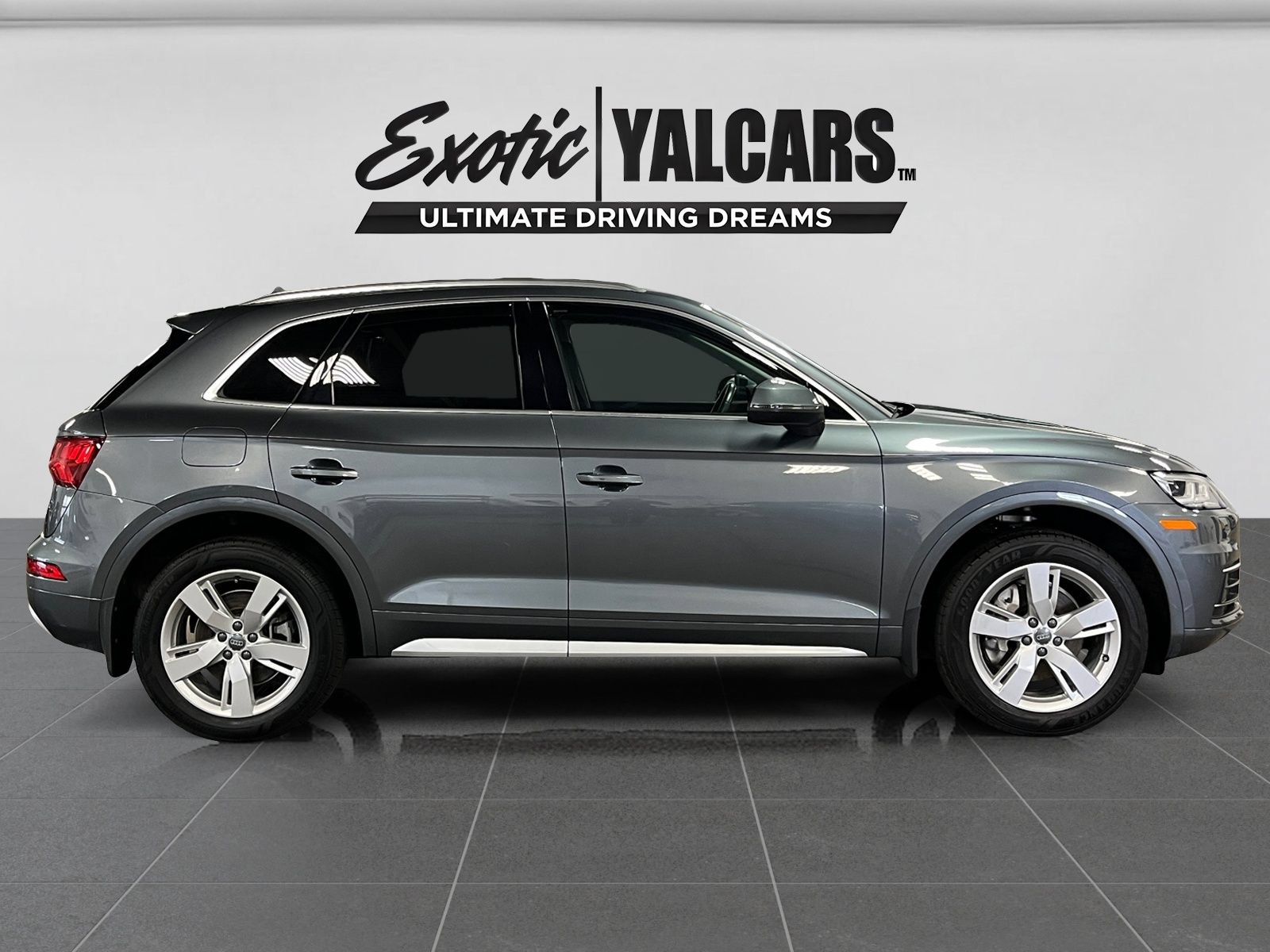 Used 2018 Audi Q5 2.0T Premium Plus w/ Premium Plus Package AWD/4WD image 6