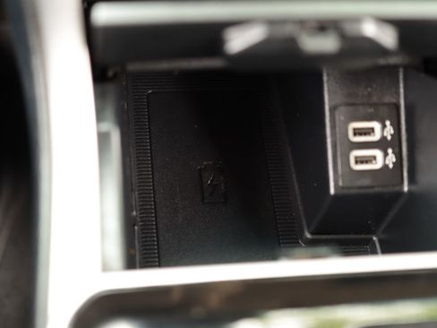 Used 2019 Ford Edge SEL w/ Equipment Group 201A image 17