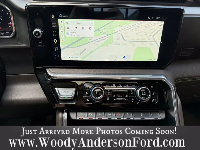 Used 2025 GMC Sierra 1500 Denali w/ Technology Package AWD/4WD image 10
