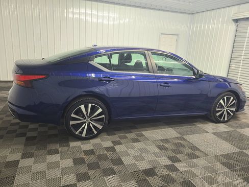 Used 2019 Nissan Altima 2.5 SR AWD/4WD image 12