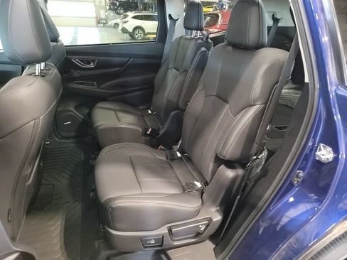 Used 2026 Subaru Ascent Limited w/ Popular Package #2 AWD/4WD image 10