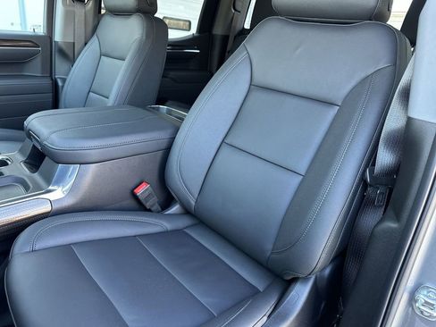 Used 2025 Chevrolet Silverado 1500 LT Trail Boss w/ Convenience Package II image 19