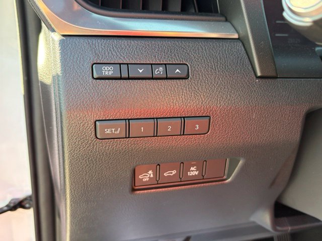 Used 2024 Lexus GX 550 AWD/4WD image 24