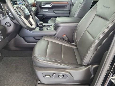 Used 2024 GMC Sierra 1500 Denali w/ Denali Reserve Package AWD/4WD image 17
