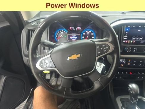 Used 2022 Chevrolet Colorado ZR2 w/ ZR2 Midnight Special Edition AWD/4WD image 11