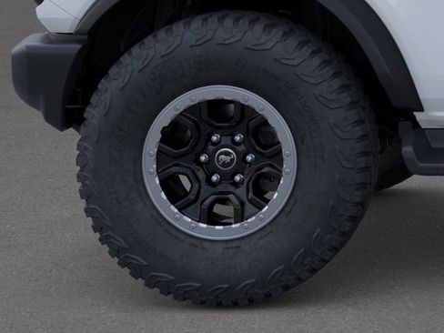 New 2026 Ford Bronco Outer Banks w/ Sasquatch Package AWD/4WD image 21