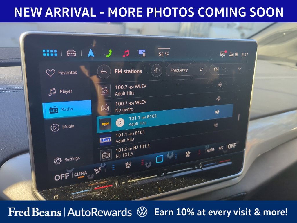 Used 2025 Volkswagen ID.4 Pro S AWD/4WD image 13