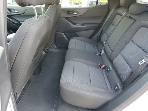 Used 2026 Chevrolet Equinox LT FWD image 11