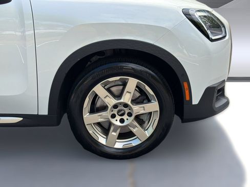 Certified 2025 MINI Cooper Countryman S AWD/4WD image 11