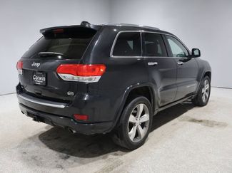 Used 2015 Jeep Grand Cherokee Overland w/ Advanced Technology Group video 2