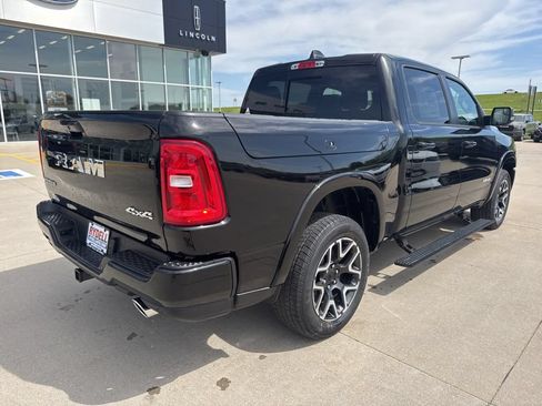 New 2026 RAM 1500 Laramie AWD/4WD image 23