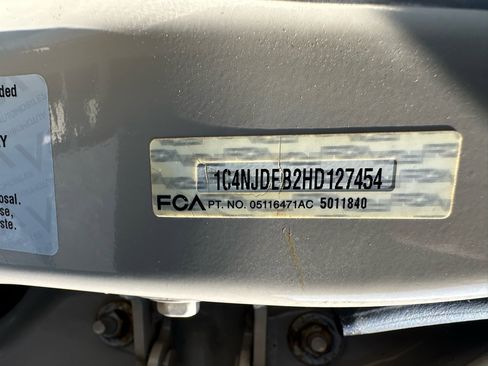 Used 2017 Jeep Compass High Altitude image 19