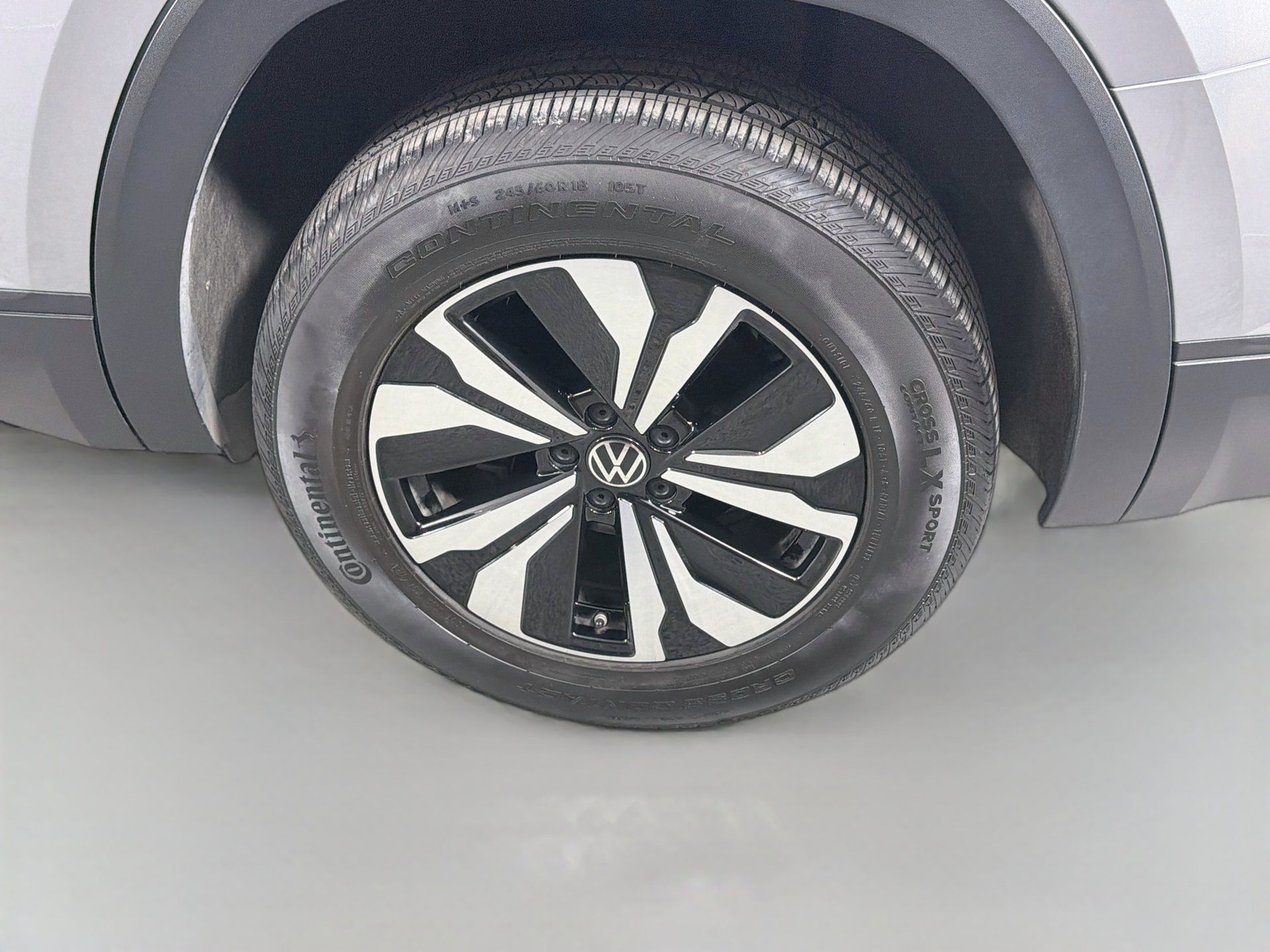 Certified 2024 Volkswagen Atlas SE FWD image 31