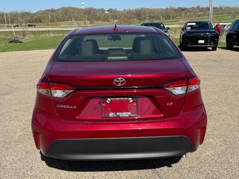 Used 2023 Toyota Corolla LE w/ Carpet Mat Package (TMS) image 14