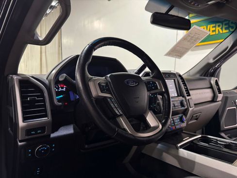 Used 2019 Ford F250 Lariat w/ Lariat Value Package image 10