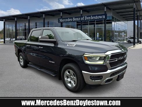 Used 2019 RAM 1500 Big Horn AWD/4WD image 1