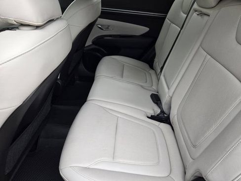 Certified 2024 Hyundai Tucson Limited AWD/4WD image 33