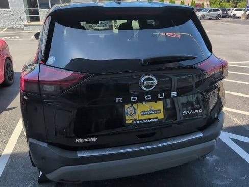 Used 2021 Nissan Rogue SV AWD/4WD image 7