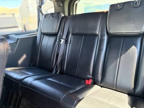 Used 2016 Ford Expedition EL XLT w/ Equipment Group 202A AWD/4WD image 17