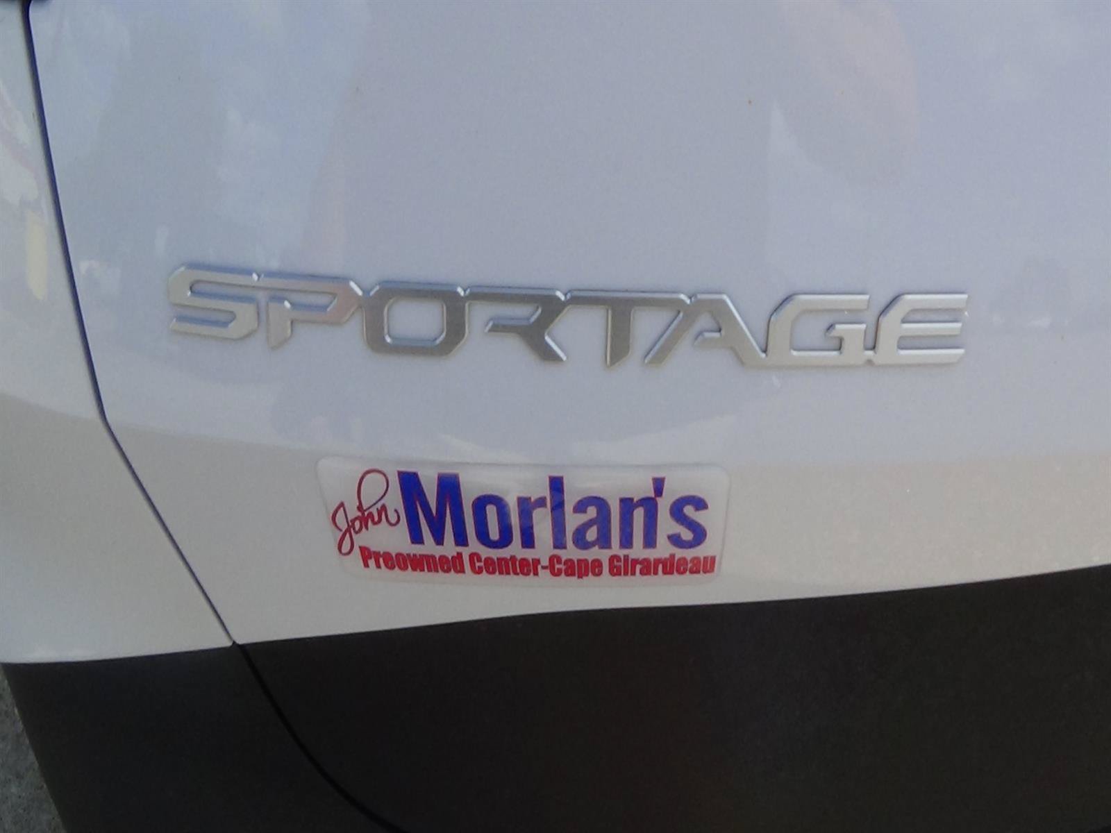 Used 2025 Kia Sportage LX AWD/4WD image 10