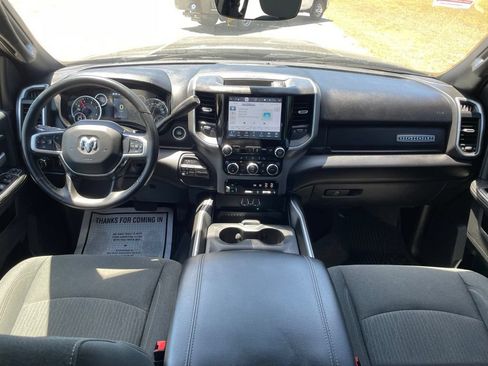 Used 2024 RAM 3500 Big Horn w/ Night Edition AWD/4WD image 30