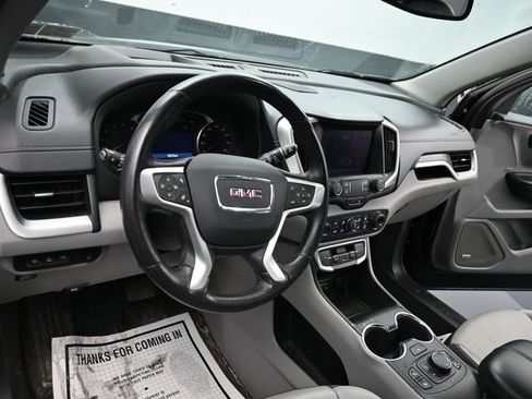 Used 2022 GMC Terrain SLT w/ Infotainment Package II image 14