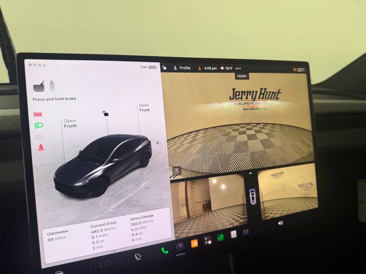 Used 2026 Tesla Model Y 2WD image 3