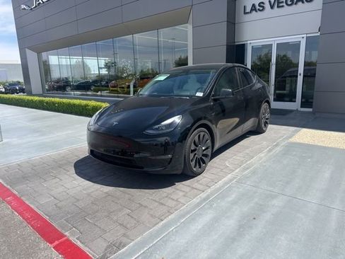 Used 2022 Tesla Model Y Performance AWD/4WD image 1