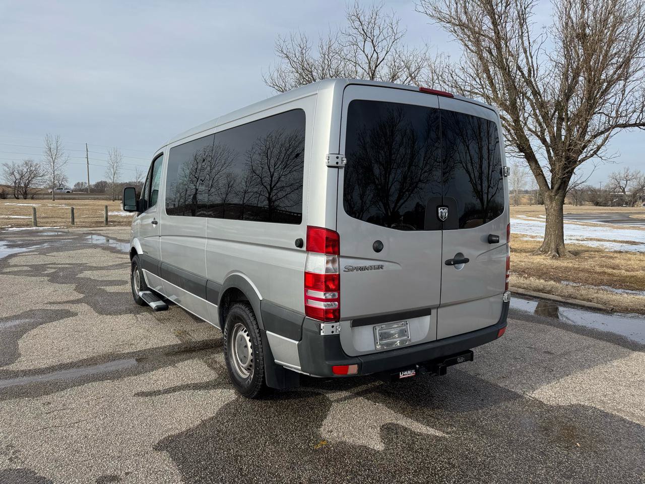 Used 2007 Dodge Sprinter 2500 w/ Cooling Group RWD image 6