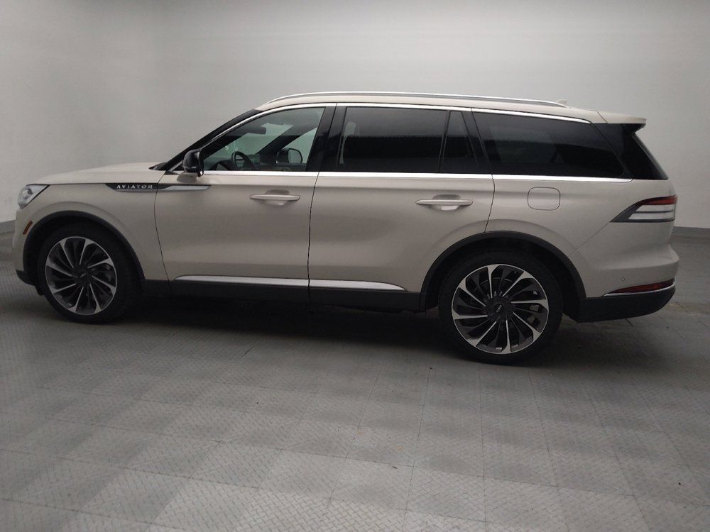 Used 2020 Lincoln Aviator Reserve w/ Equipment Group 202A AWD/4WD image 3