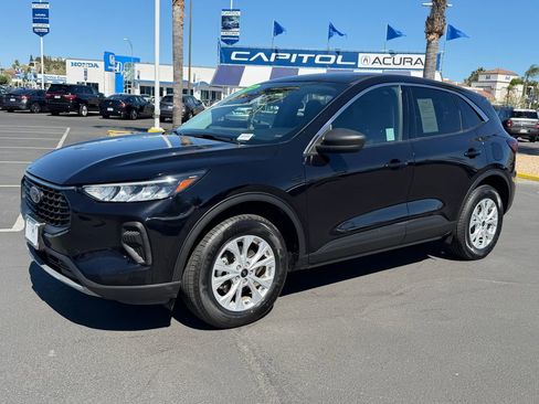 Used 2024 Ford Escape Active AWD/4WD image 4