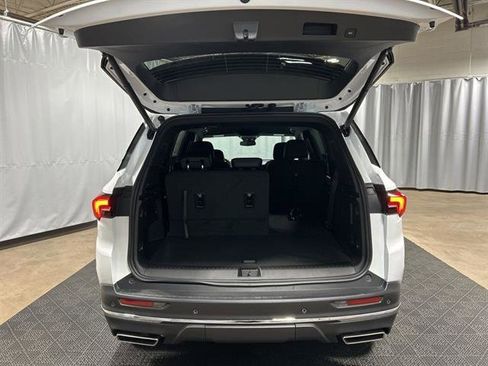 New 2026 Buick Enclave Preferred w/ LPO, Floor Liner Package image 16