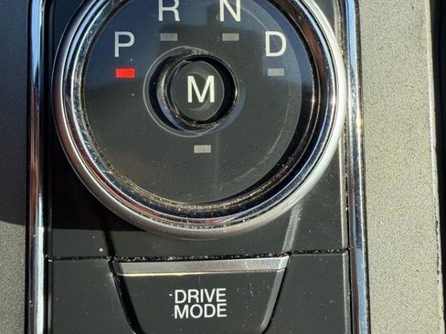 Used 2019 Ford Expedition Max XLT w/ Equipment Group 202A RWD image 21