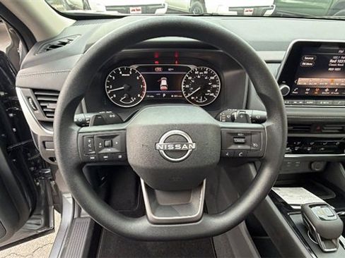 New 2026 Nissan Rogue S image 26