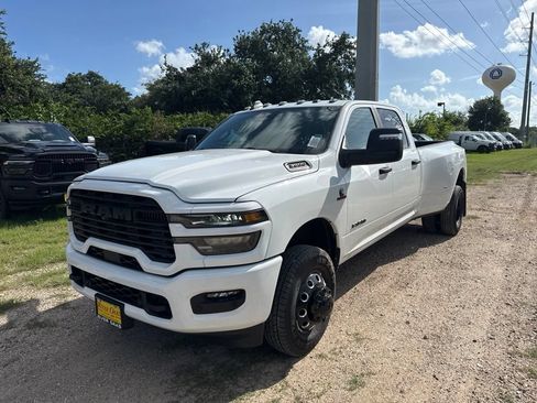 New 2026 RAM 3500 Lone Star AWD/4WD image 3