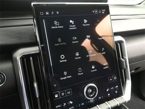 Certified 2025 GMC Acadia Elevation image 36