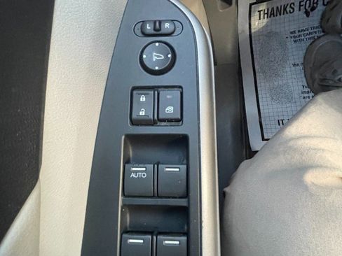 Used 2012 Honda CR-V EX-L image 20