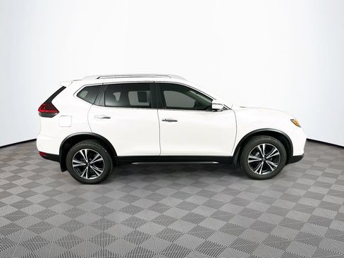 Used 2020 Nissan Rogue SV w/ Premium Package AWD/4WD image 11