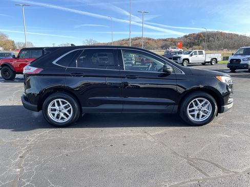Used 2024 Ford Edge SEL w/ Convenience Package image 10