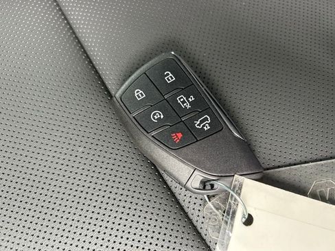 New 2025 GMC Hummer EV 2X w/ Extreme Off-Road Package image 29