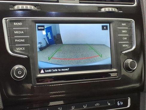 Used 2017 Volkswagen GTI Autobahn FWD image 13