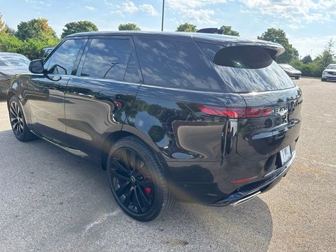 Used 2025 Land Rover Range Rover Sport Dynamic SE AWD/4WD image 7
