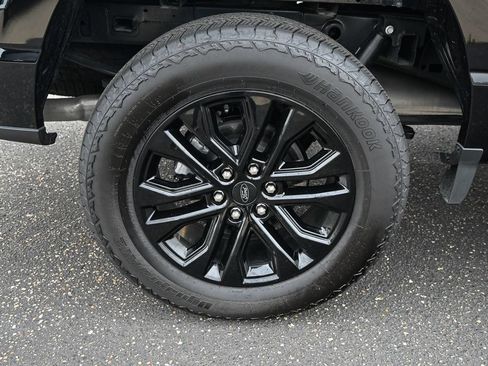 Used 2025 Ford F150 Lariat AWD/4WD image 14