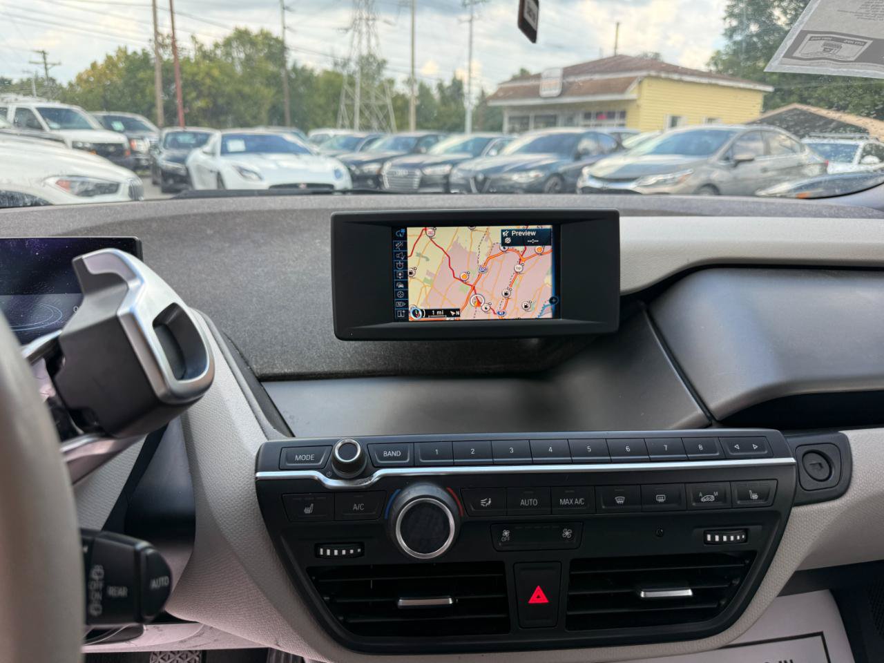Used 2015 BMW i3 w/ Range Extender RWD image 18