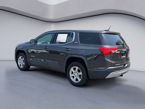 Used 2018 GMC Acadia SLE AWD/4WD image 3