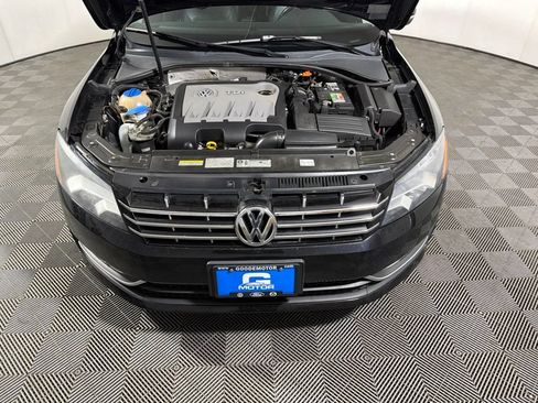 Used 2014 Volkswagen Passat TDI SE FWD image 26